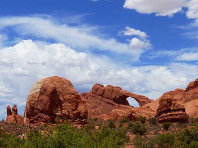 10040Arches.jpg